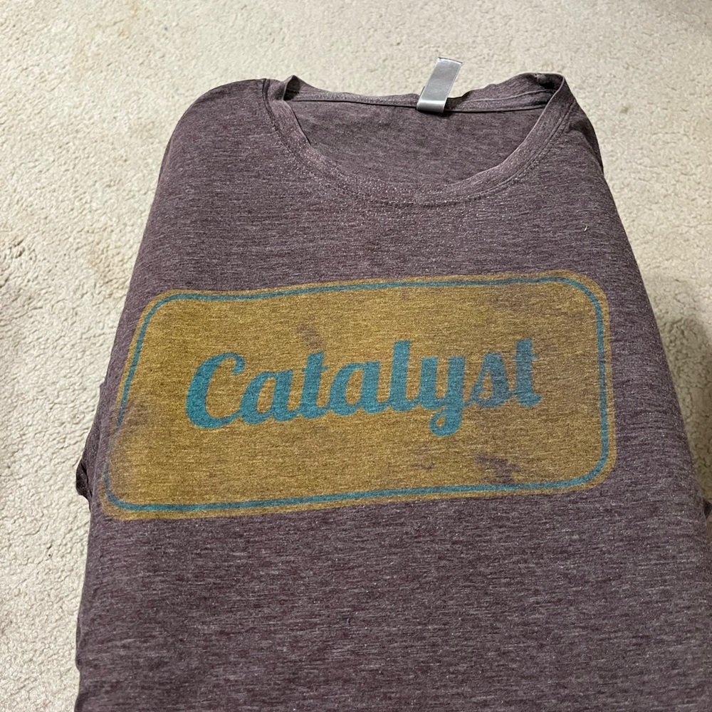 Catalyst Graphic T-Shirt in Brown